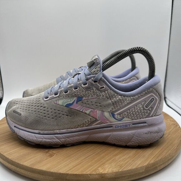 Brooks Ghost 14 Womens Size 6 Running Shoes Purple Unity Athletic Sneakers Gym - Picture 1 of 10